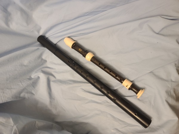 Tenor Kelhorn by the Susato Workshop with soprano recorder by Yamaha
