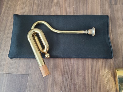 Bass horn by Jerome Wiss