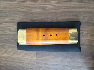 Bass horn by Jerome Wiss