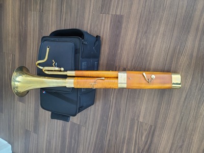 Bass horn by Jerome Wiss