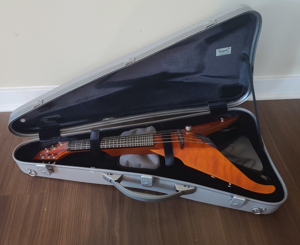 6 stringed fretted viper electric violin in BAM case